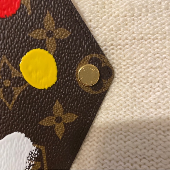 Louis Vuitton x Yayoi Kusama Portefeuil Victorine wallet - Picture 11 of 12